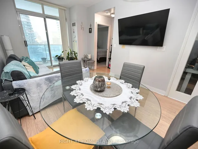 Additional image 13 of 90 Absolute Ave Unit 908