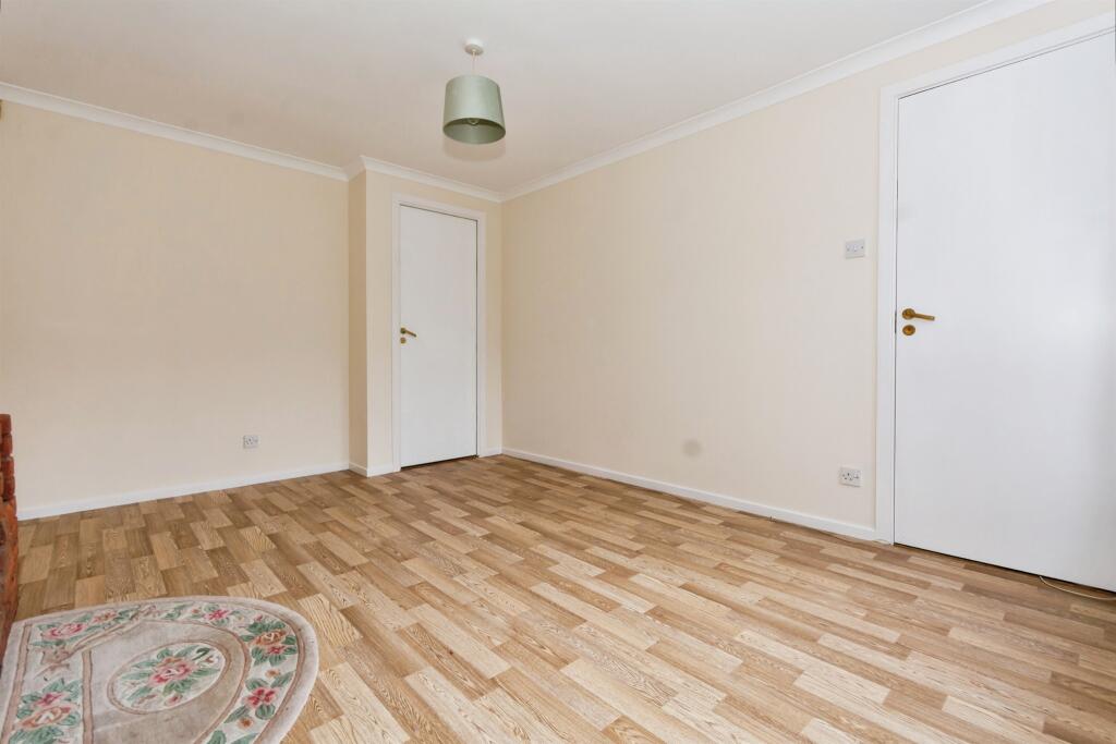 Additional image 6 of Raddlebarn Farm Drive, Birmingham