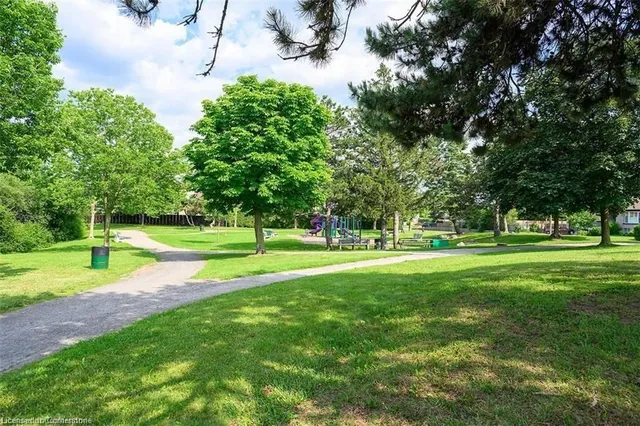 Additional image 13 of 60 Deerhurst Rd