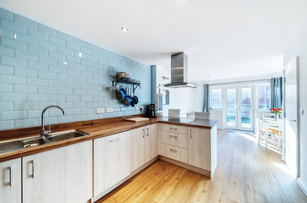 Additional image 2 of Galahad Street, Wincanton, Somerset, BA9