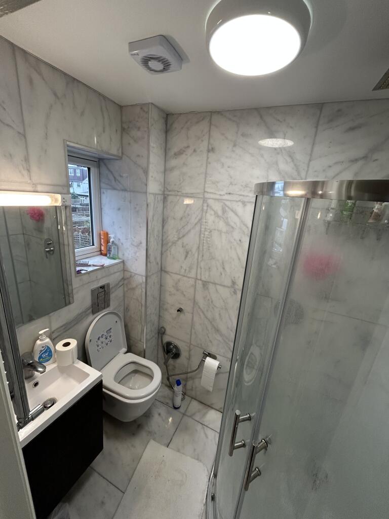 Additional image 5 of Leaf Way, ST. ALBANS