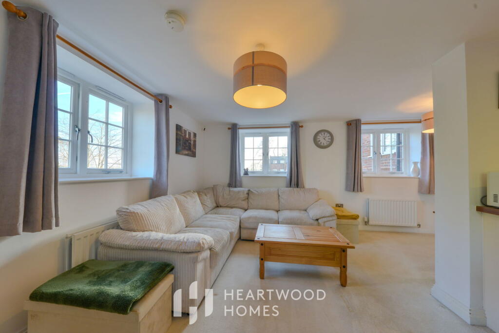 Additional image 7 of Little Night Leys Court, Napsbury