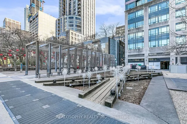 Additional image 28 of 102 Bloor St Unit 503