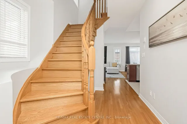 Additional image 8 of 27 Cedar Lake Cres