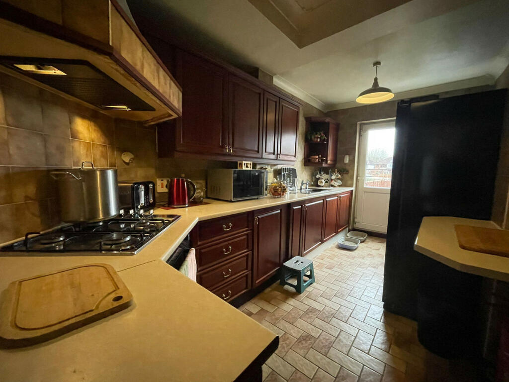 Montana Avenue, Birmingham, B42 1