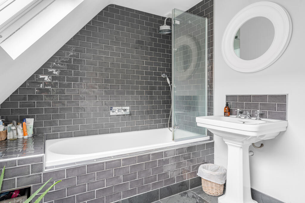 Additional image 18 of The Hazels, Lower Green, Tewin, AL6