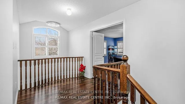 Additional image 19 of 1 Sage Meadow Cres