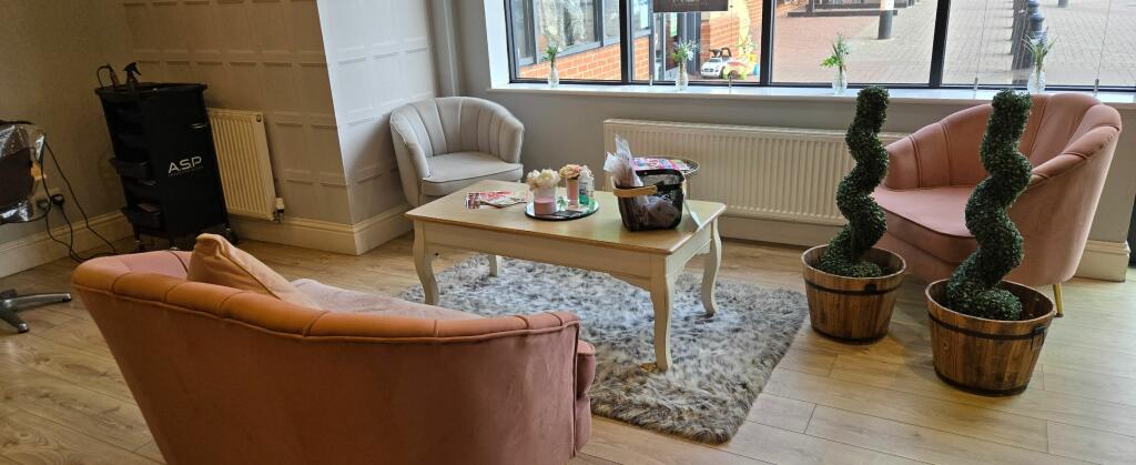 Additional image 20 of Salon Excel, Hackett Place, Hilperton, Trowbridge, Wiltshire. BA14 7GW