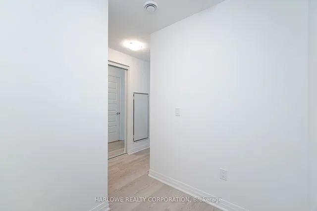 Additional image 20 of 490 Gordon Krantz Ave Unit 404