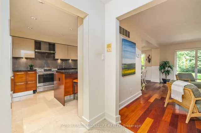 Additional image 8 of 43 Snowshoe Millway