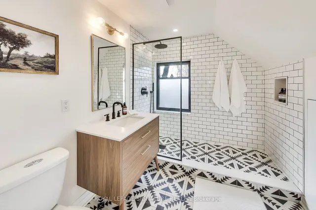 Additional image 23 of 90 Laws St