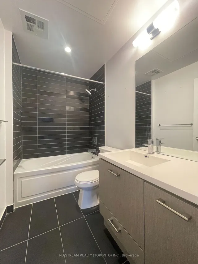 Additional image 18 of 87 Peter St Unit 2302