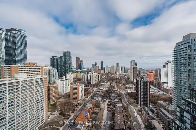 Additional image 38 of 3 Gloucester St Unit 2706