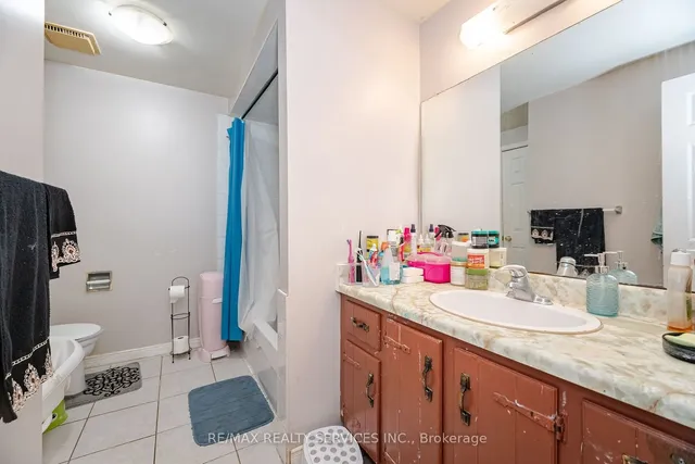 Additional image 19 of 12 Courtleigh Sq