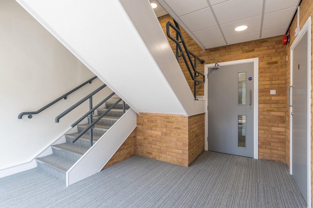 Additional image 2 of 4 The Beacons, Hatfield, Hertfordshire, AL10 8RS