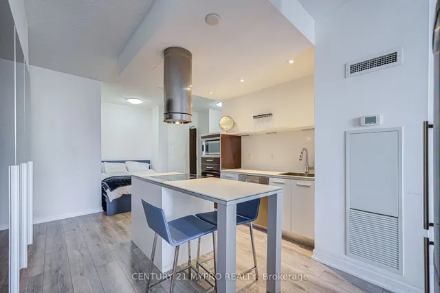 Additional image 15 of 38 Dan Leckie Way Unit 2009