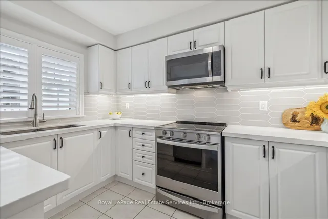 Additional image 13 of 22 SPRING CREEK Dr Unit 72