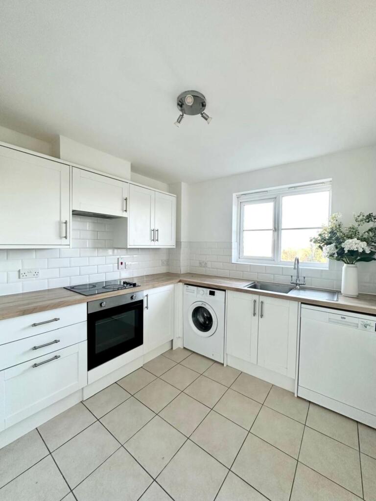 Additional image 12 of St Lukes Court, Hatfield