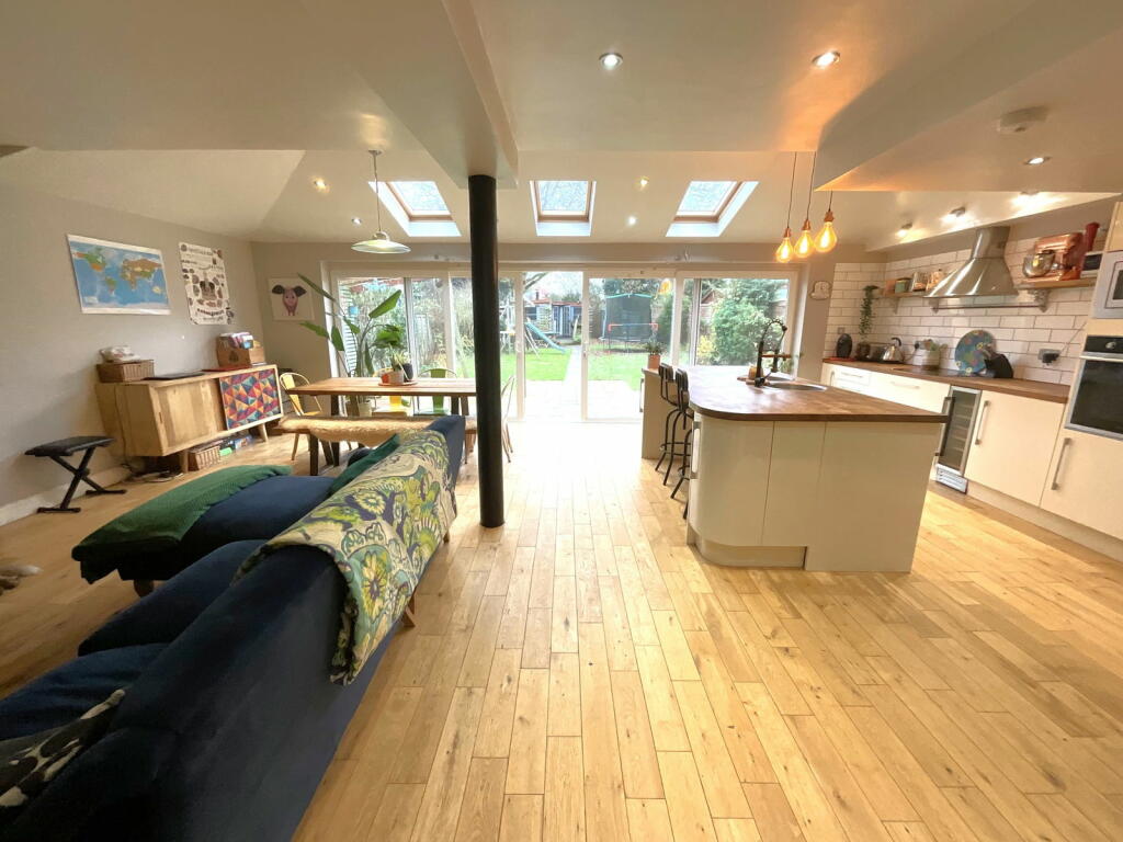 Additional image 7 of HALESOWEN, Manor Abbey Road