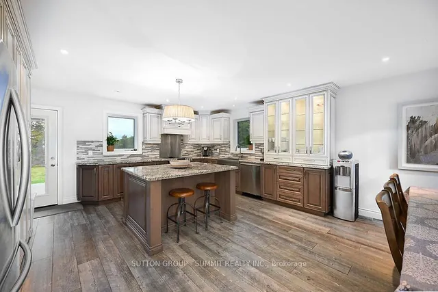 Additional image 4 of 1229 Valens Rd