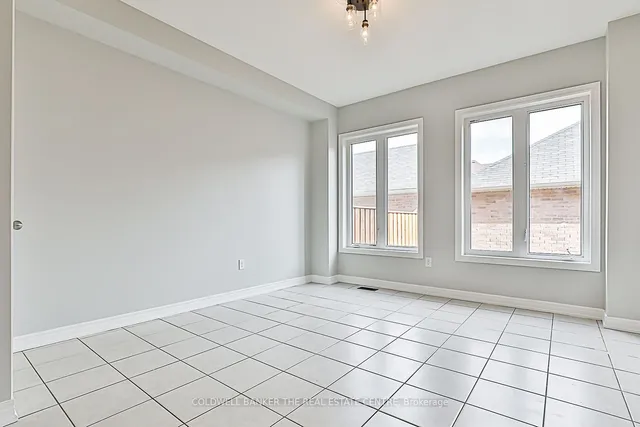 Additional image 16 of 67 Yellowknife Rd