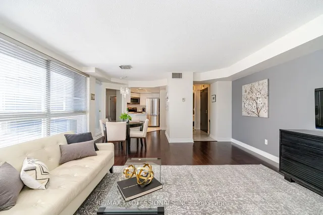 Additional image 4 of 7 Broadway Ave Unit 301