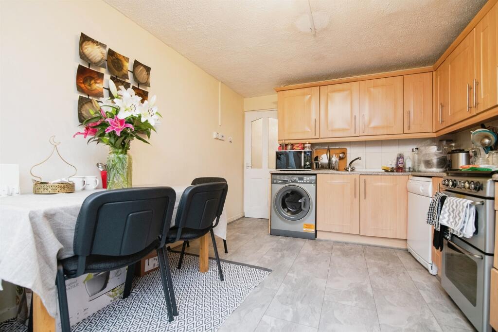 Additional image 4 of Thomas Crescent, Smethwick