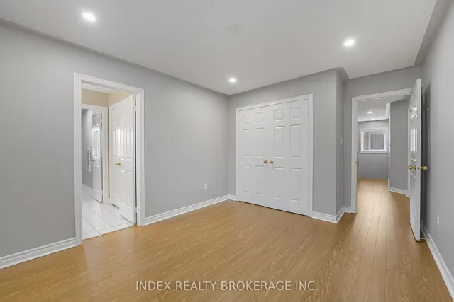 Additional image 26 of 33 Timberwolf Rd