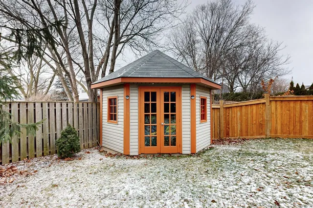 Additional image 40 of 39B Newington Cres