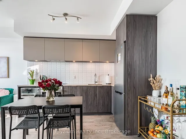 Additional image 9 of 65 Annie Craig Dr Unit 702