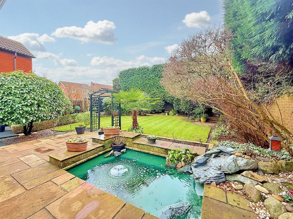 Additional image 37 of Shelley Drive, Streetly, Sutton Coldfield