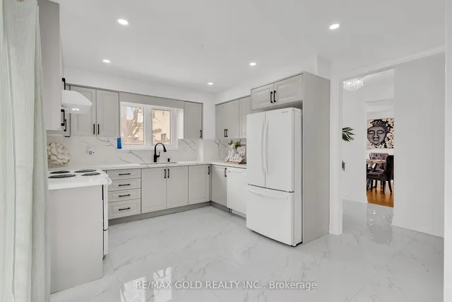 Additional image 20 of 3 Jefferson Rd