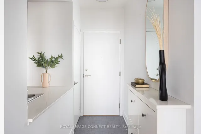 Additional image 30 of 61 Heintzman St Unit 1119