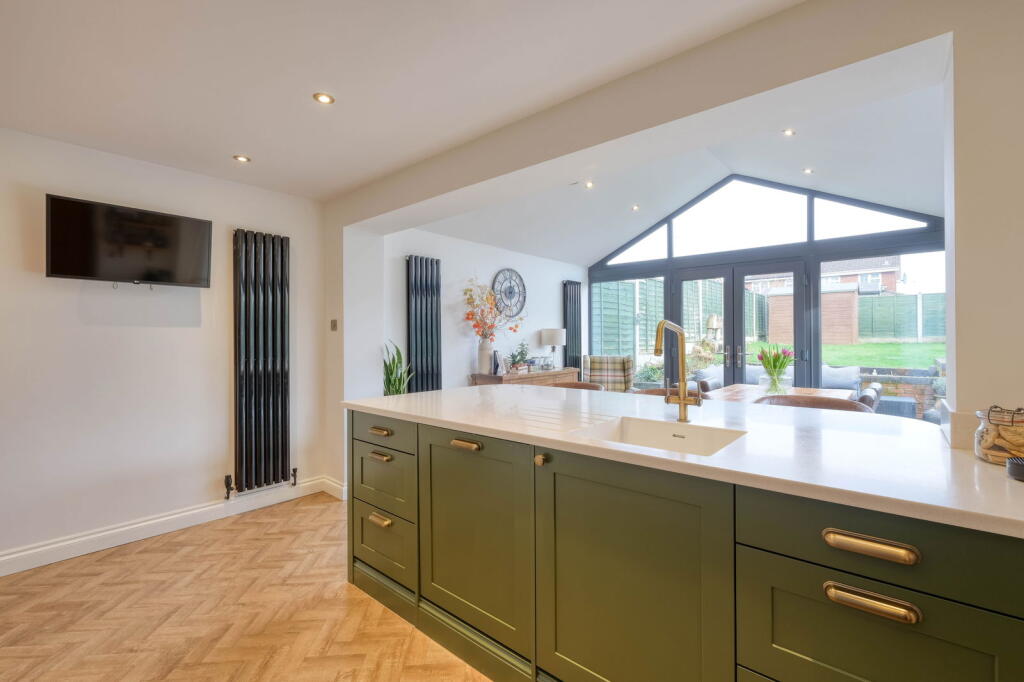 Additional image 4 of Stoneleigh Close, Oakenshaw South, Redditch B98 7YW