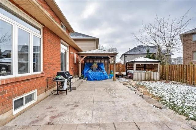 Additional image 33 of 12 Edgecroft Cres