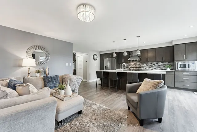 Additional image 15 of 307 Yates Dr