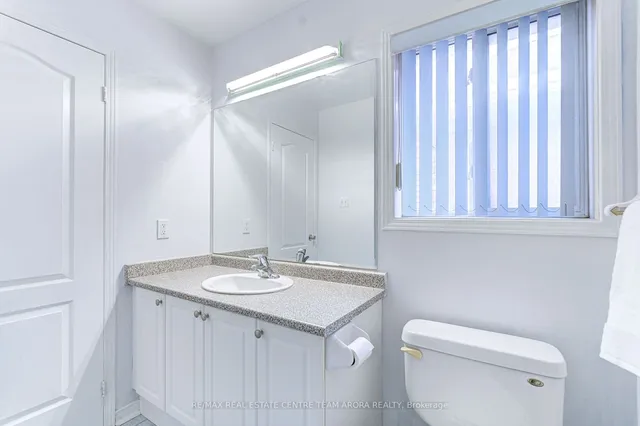 Additional image 25 of 15 Roundstone Dr