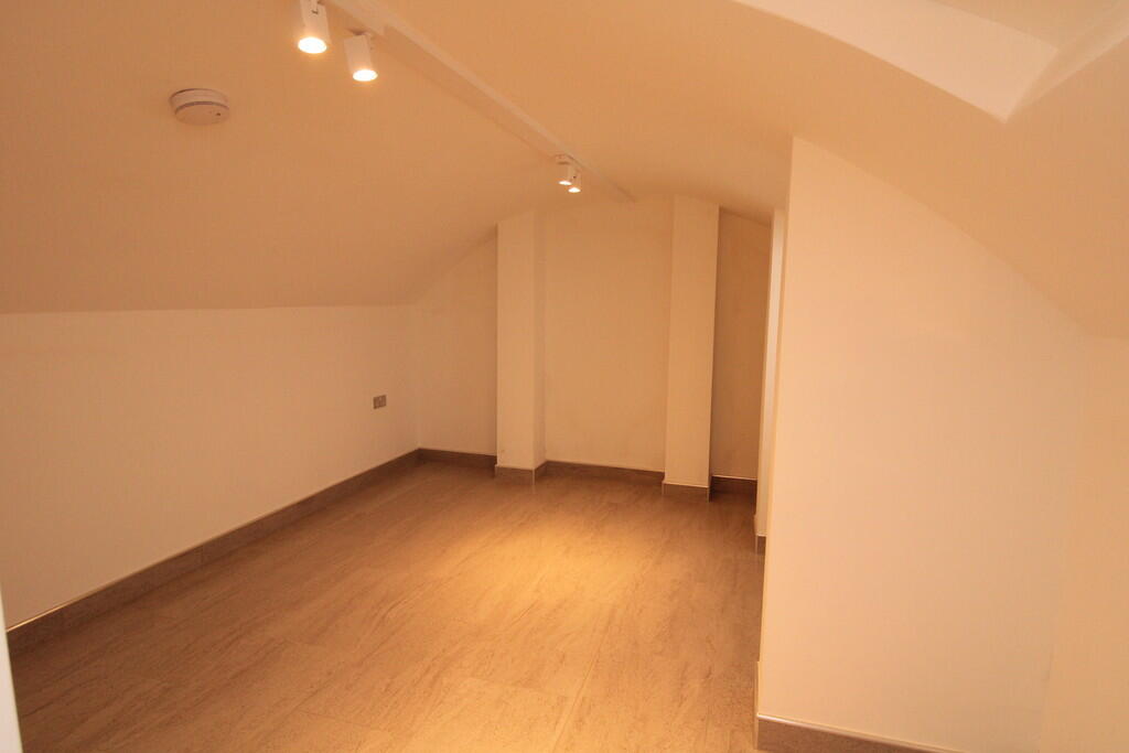 Additional image 6 of 49 Lee Crescent