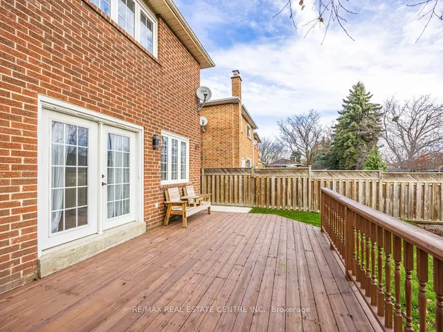 Additional image 31 of 28 Huntley Crt