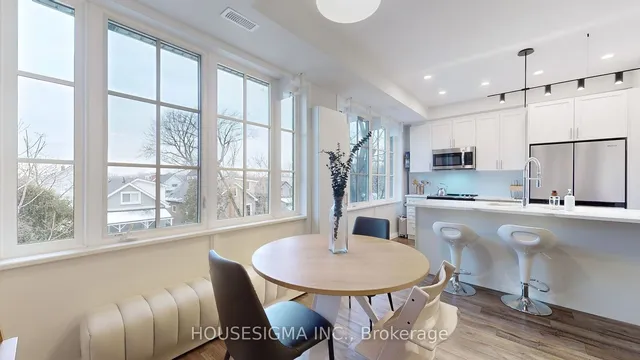 Additional image 7 of 12 Blanshard St Unit 309