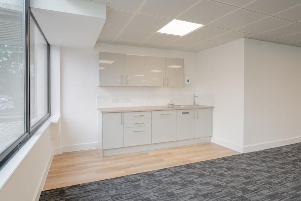 Additional image 4 of Radcliffe, Blenheim Court, Warwick Road, Solihull, B91 2AA