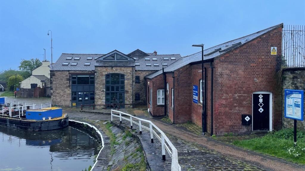 Additional image 8 of Nova Scotia Wharf, 193 Bolton Road, Blackburn, BB2 3GE
