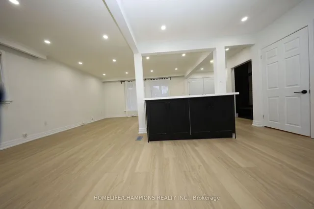 Additional image 7 of 25 Crusader St