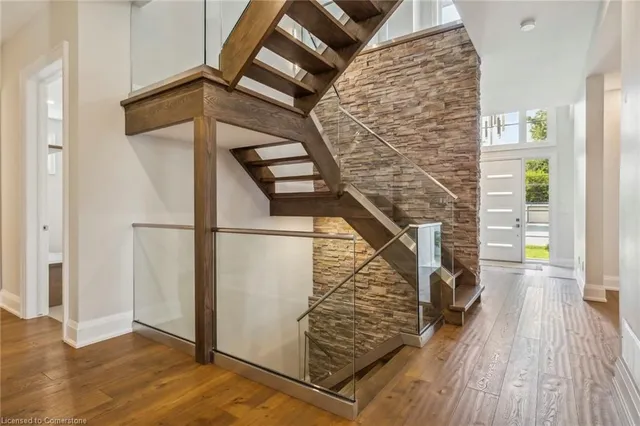 Additional image 17 of 60 Garden Ave