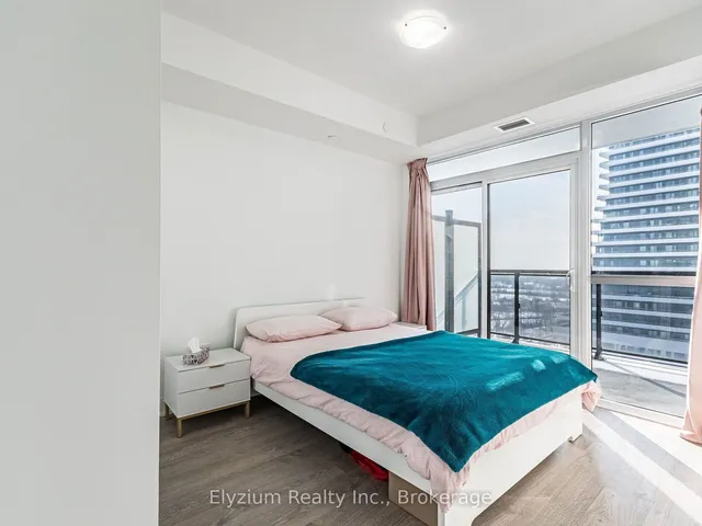 Additional image 18 of 65 Annie Craig Dr Unit 702