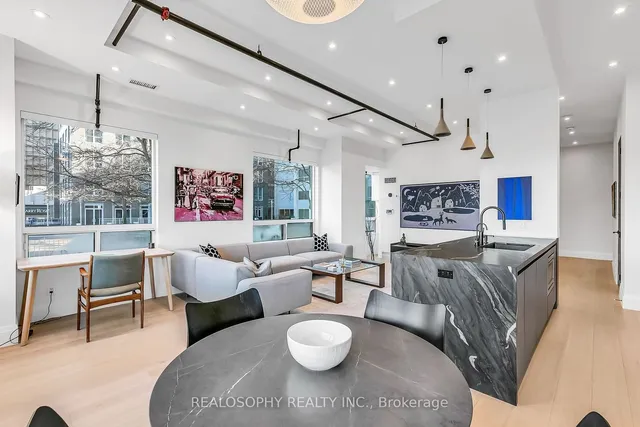 Additional image 12 of 102 Bloor St Unit 503