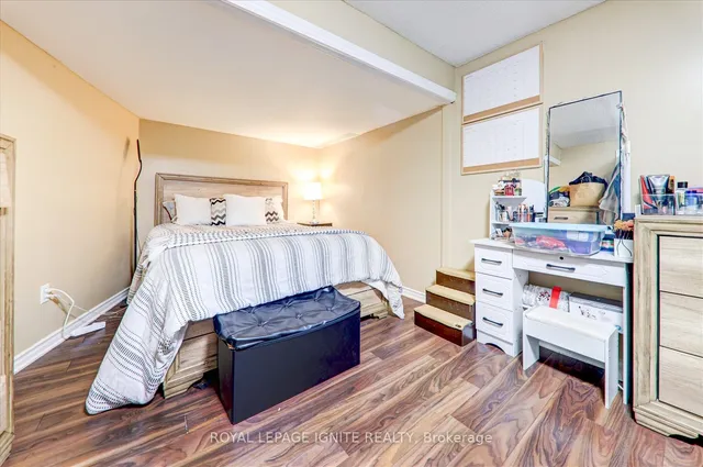 Additional image 34 of 109 Crittenden Sq