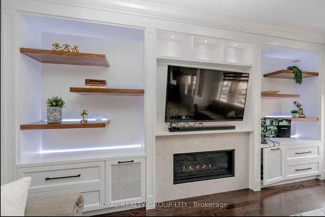 Additional image 20 of 121 Leadership Dr