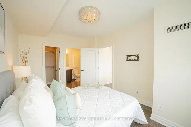 Additional image 19 of 2230 Lake Shore Blvd Unit 4202