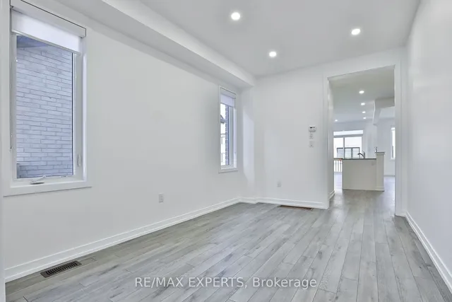 Additional image 4 of 1541 Rose Way